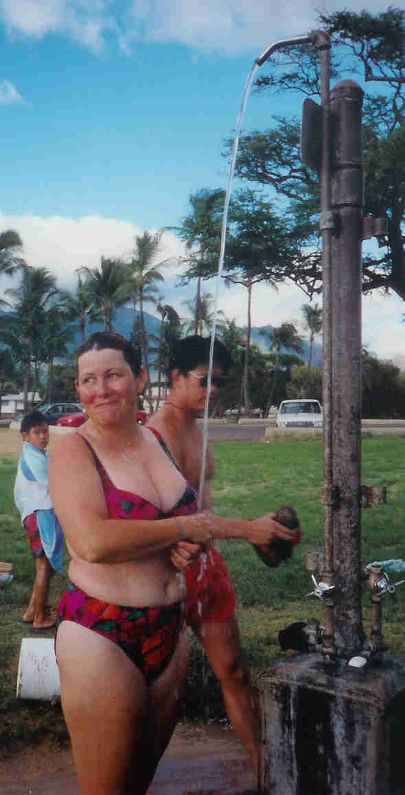 Shower Hawaiian Style